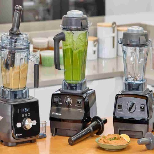 Why the Vitamix 5200 is the best professional blender for home kitchens